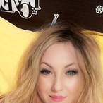 Profil de Djamila, 40 ans, Échangiste à Simpson