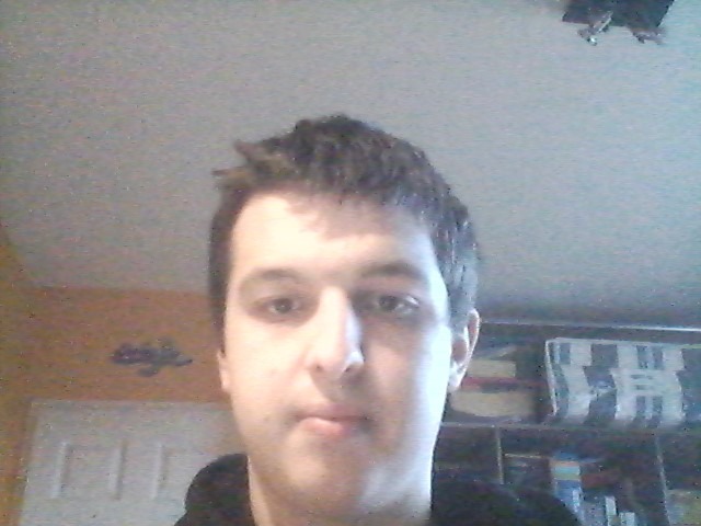 Profil de Anoki, 24 ans, Échangiste à North Hatley