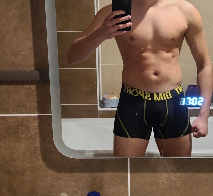 Profil de Eliam, 23 ans, Échangiste à Smiley