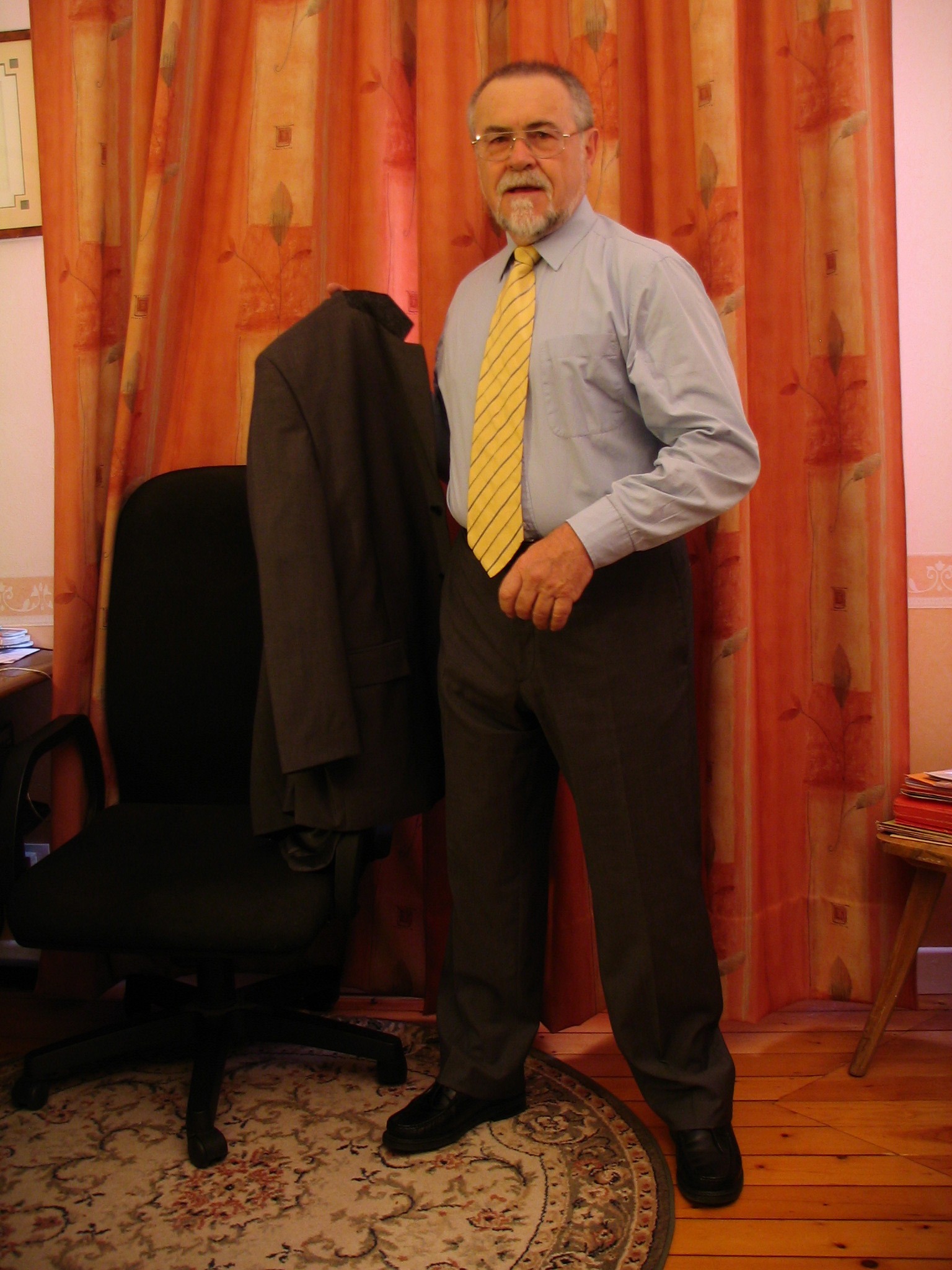 Profil de Housem, 55 ans, Échangiste à Armstrong