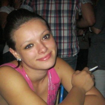 Profil de Lorye, 31 ans, Échangiste à Sainte-Anne-de-la-Rochelle