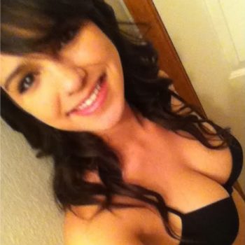 Profil de Hassina, 27 ans, Échangiste à Marengo