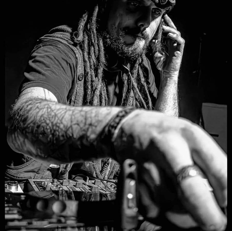 Profil de Irvine, 37 ans, Échangiste à Palmarolle