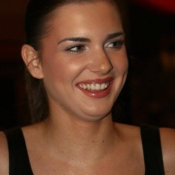 Profil de Hesna, 32 ans, Échangiste à Laval