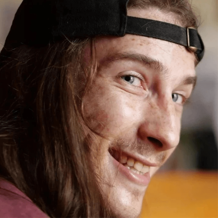 Profil de Uros, 28 ans, Échangiste à Penhold