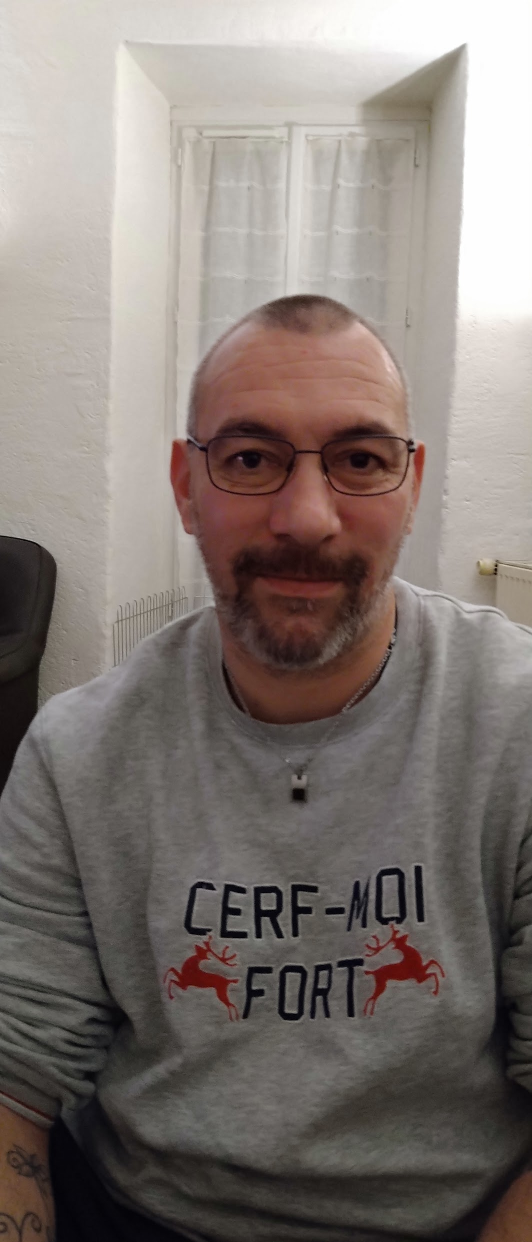 Profil de Stone, 45 ans, Échangiste à Perdue