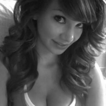 Profil de Omniya, 28 ans, Échangiste à Petite-Rivière-Saint-François