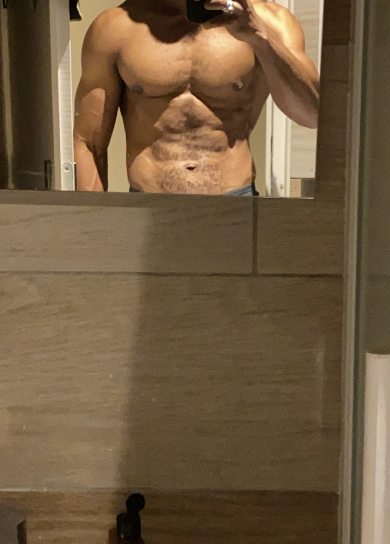 Profil de Cyan, 28 ans, Échangiste à Saint-Adalbert