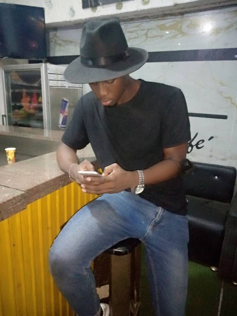 Profil de Ozkan, 27 ans, Échangiste à Plummer Additional