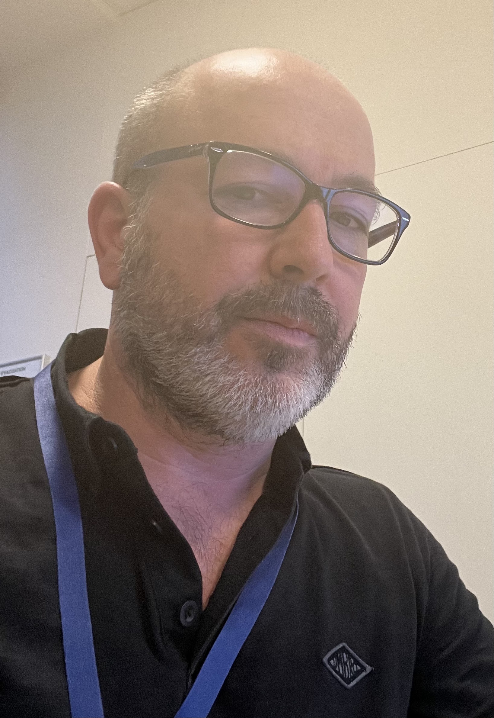 Profil de Konstantin, 55 ans, Échangiste à Otterburn Park